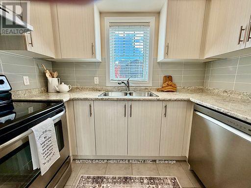 66 Tabaret Crescent, Oshawa, Ontario  L1L 0G5 - Photo 21 - E12654210