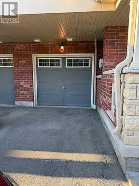 66 Tabaret Crescent, Oshawa, Ontario  L1L 0G5 - Photo 3 - E12654210