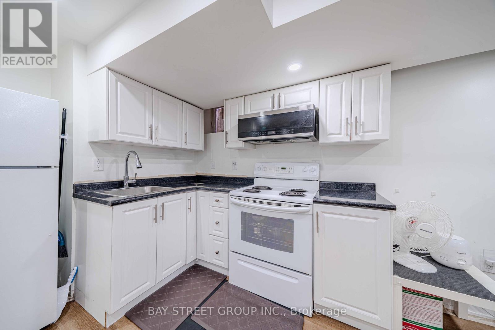 14 Amarillo Drive, Toronto, Ontario  M1J 2P8 - Photo 34 - E12654206