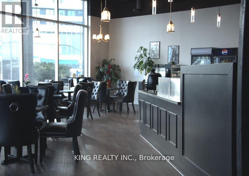 3300 Highway 7 W, Vaughan, Ontario  L4K 4A5 - Photo 3 - N12654216