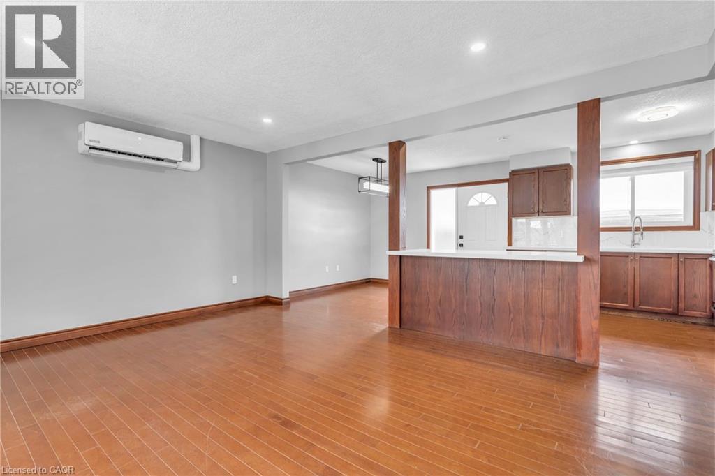 245 Thaler Avenue Unit# Upper, Kitchener, Ontario  N2A 1R7 - Photo 10 - 40795403