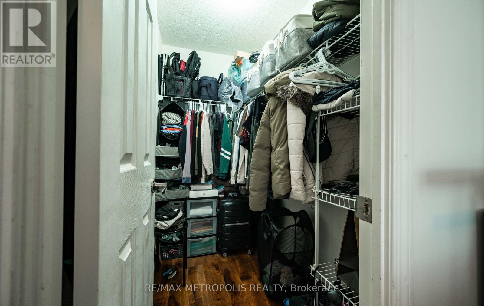 1209 - 335 Rathburn Road W, Mississauga, Ontario  L5B 0C8 - Photo 26 - W12654224