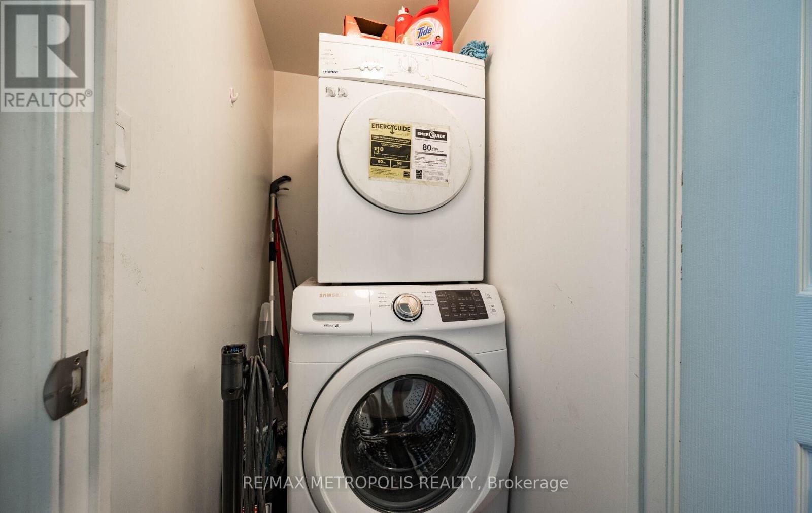 1209 - 335 Rathburn Road W, Mississauga, Ontario  L5B 0C8 - Photo 35 - W12654224