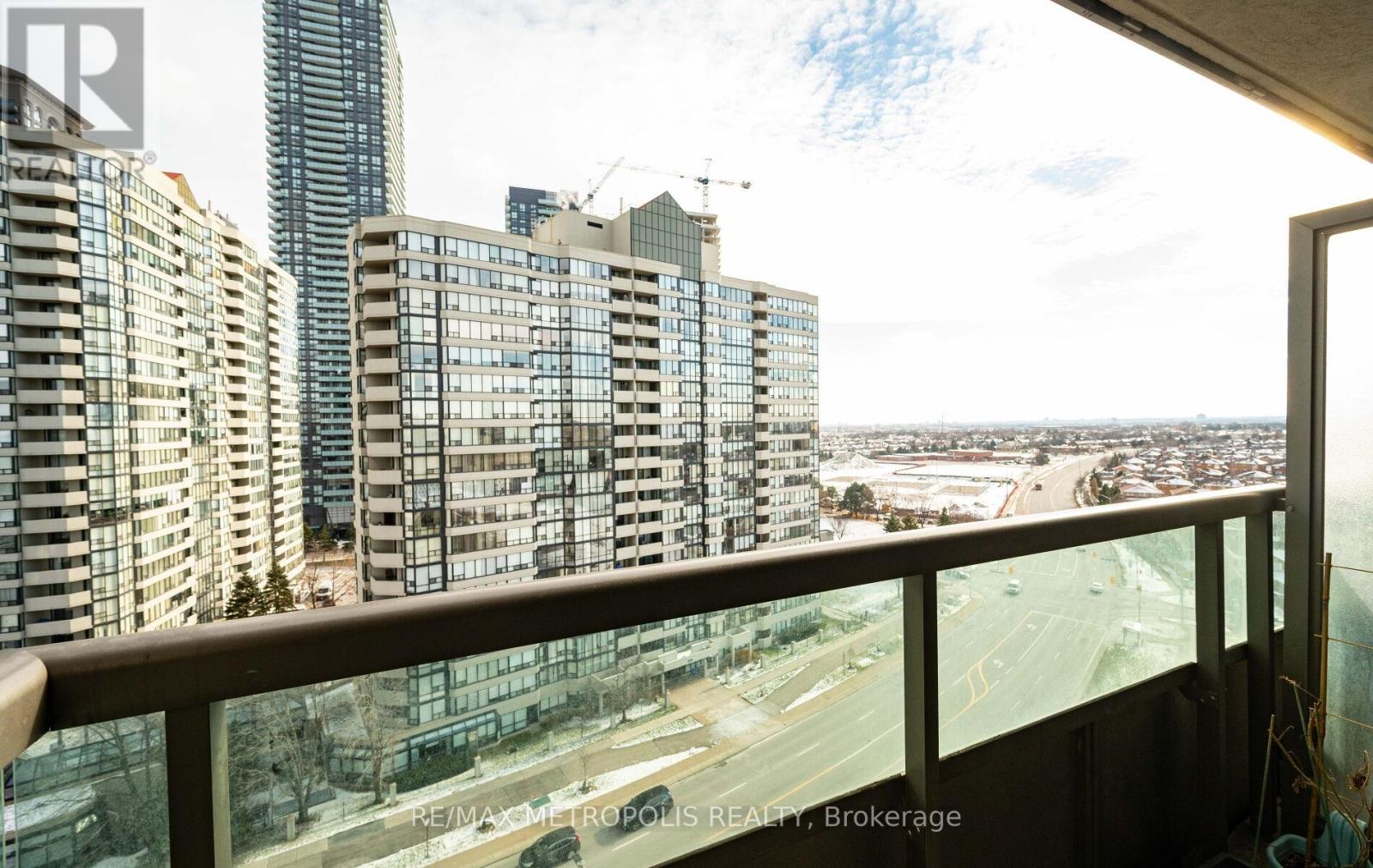 1209 - 335 Rathburn Road W, Mississauga, Ontario  L5B 0C8 - Photo 39 - W12654224