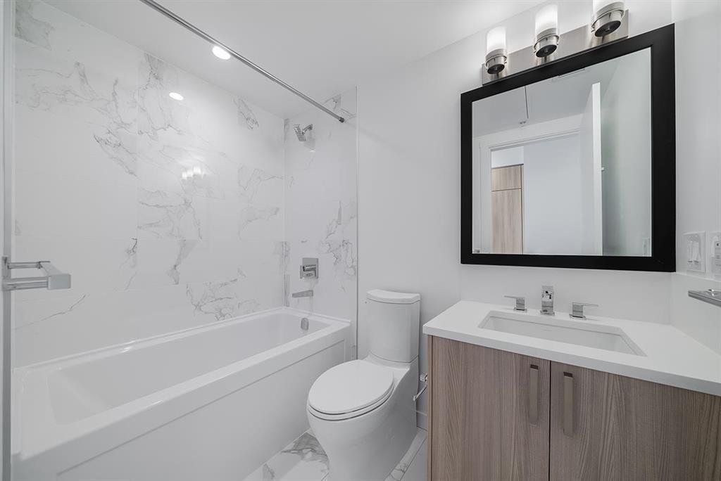 2904 13350 Central Avenue, Surrey, British Columbia  V3T 0S1 - Photo 14 - R3075179