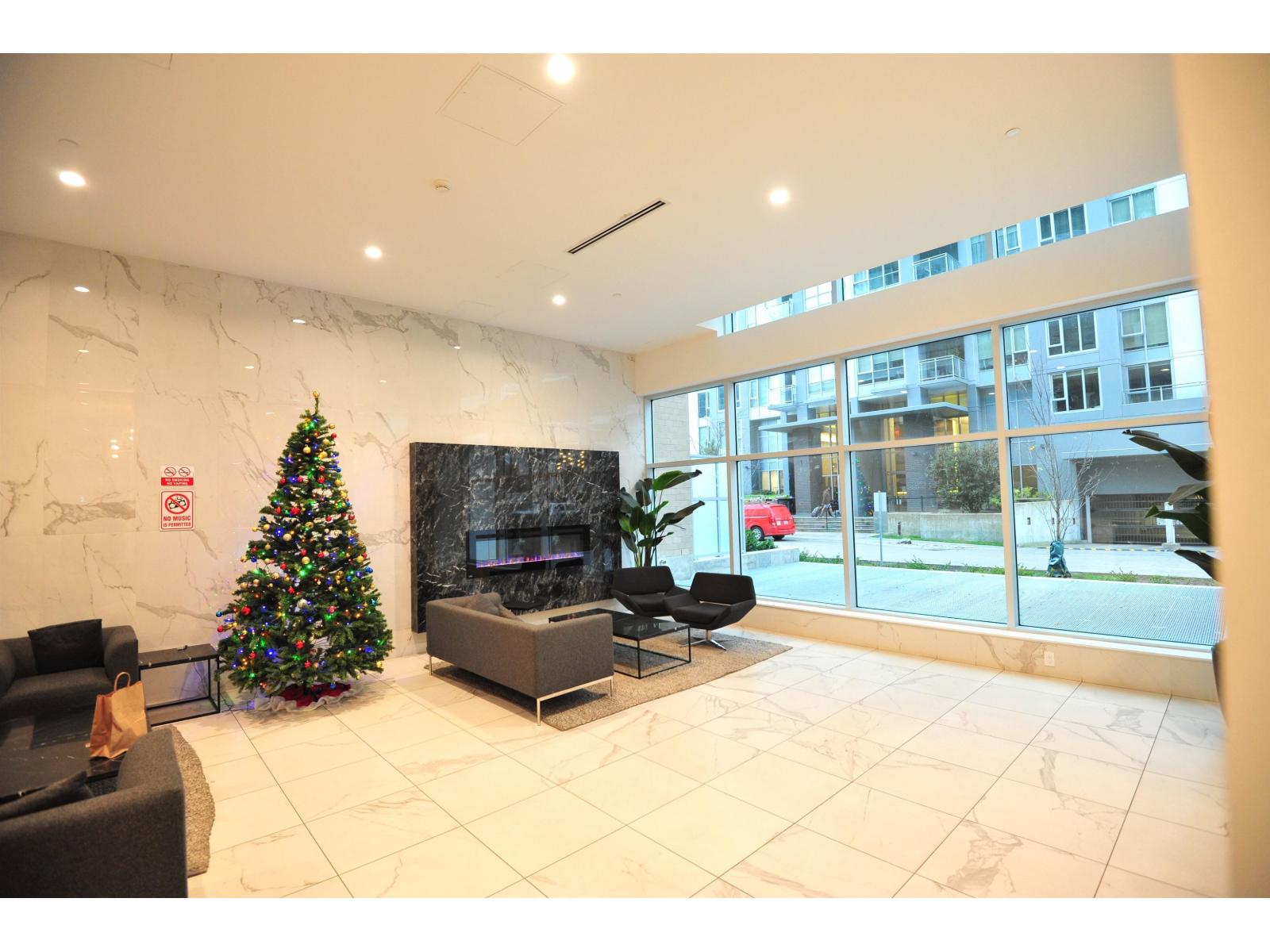 2904 13350 Central Avenue, Surrey, British Columbia  V3T 0S1 - Photo 5 - R3075179