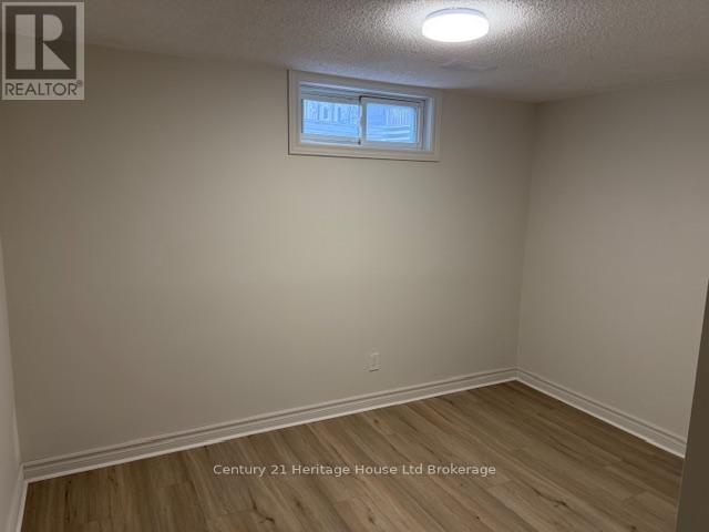 55 Denrich Avenue, Tillsonburg, Ontario  N4G 4X6 - Photo 9 - X12653334