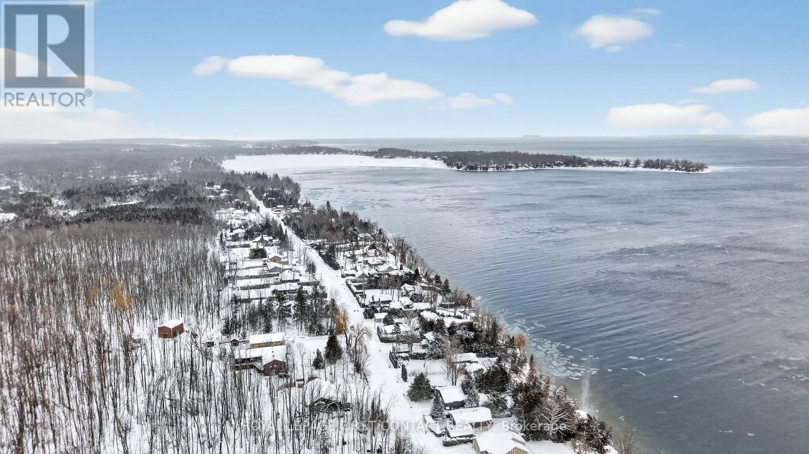 2266 Lakeshore Road E, Oro-Medonte, Ontario  L0L 1T0 - Photo 11 - S12654242