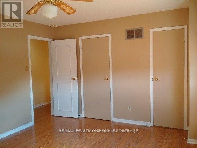 1537 Cuthbert Avenue, Mississauga (East Credit), Ontario  L5M 3R6 - Photo 8 - W12654228