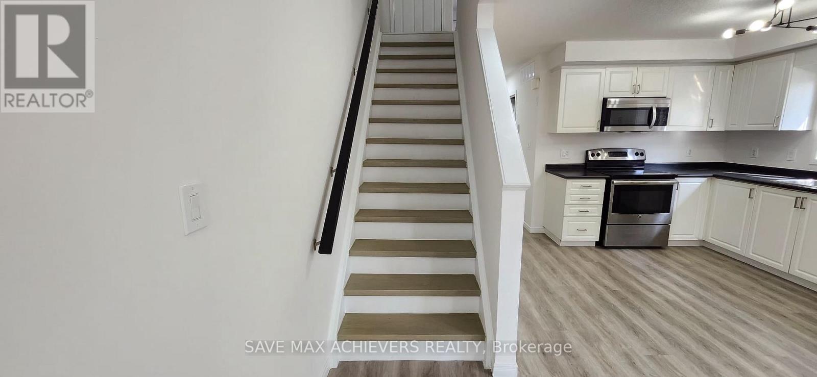 39 - 3200 Singleton Avenue, London South, Ontario  N6L 0C7 - Photo 11 - X12654240