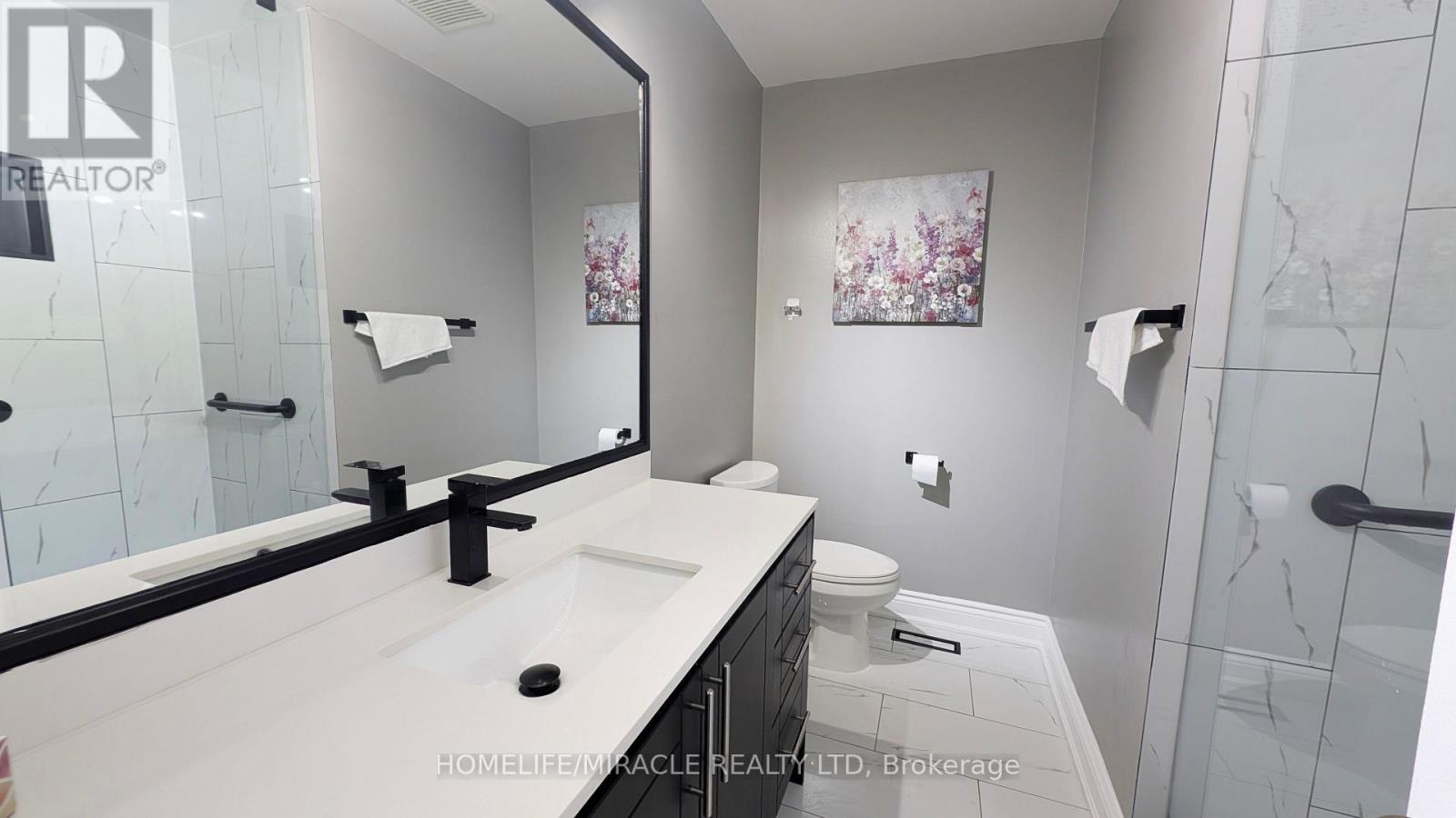 Upper - 51 Rocky Mountain Crescent, Brampton, Ontario  L6R 1E7 - Photo 12 - W12654200