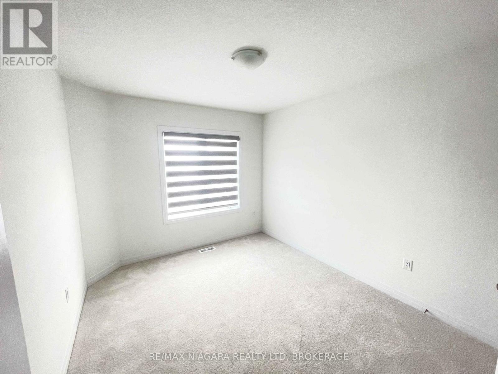 20 - 15 Peach Street, Thorold, Ontario  L2V 0K1 - Photo 25 - X12654286