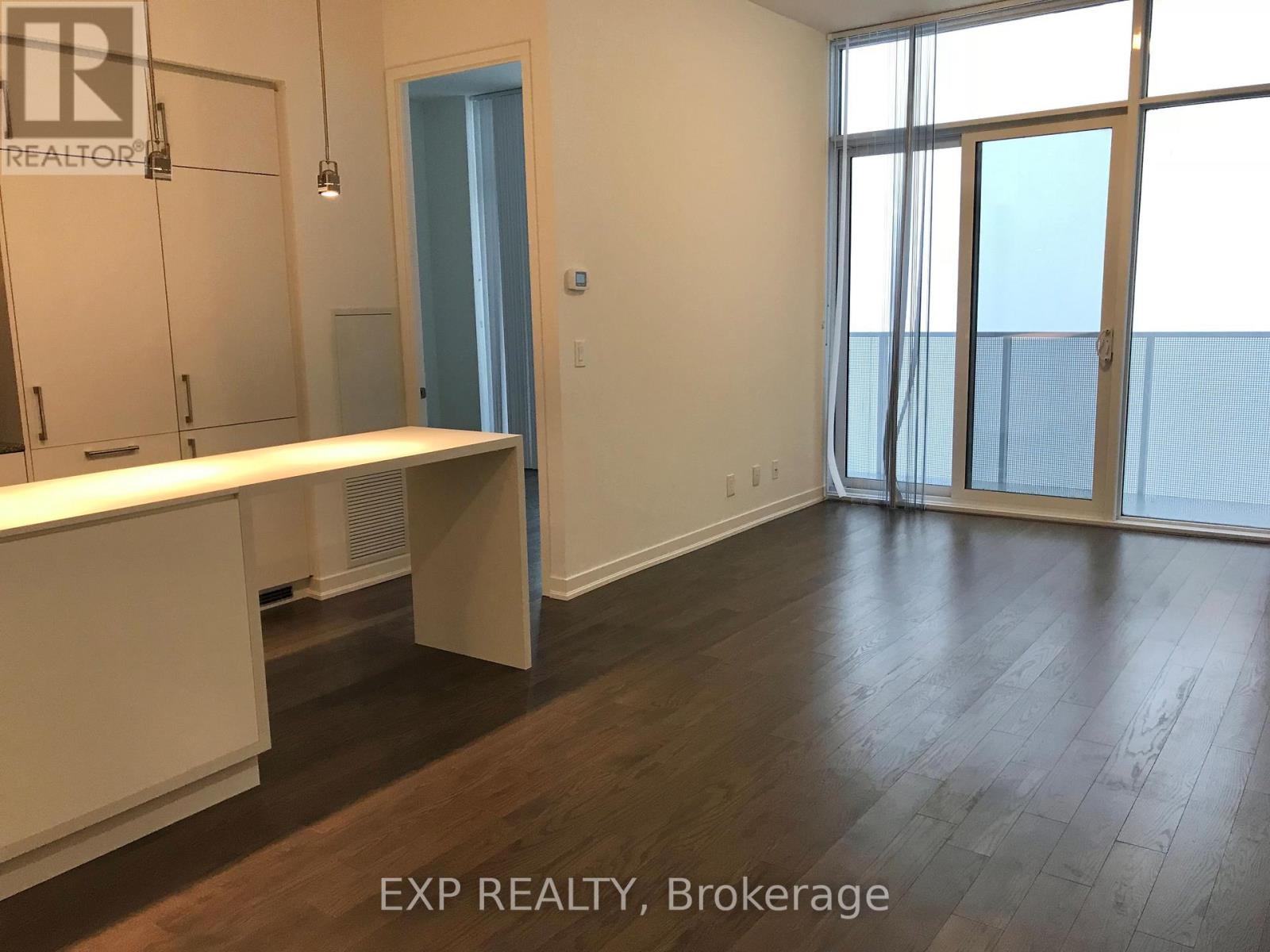 6906 - 100 Harbour Street, Toronto, Ontario  M5J 2T5 - Photo 5 - C12654264