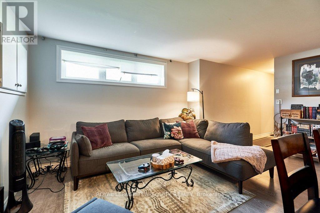 140 Mary Street N, Oshawa, Ontario  L1G 5B9 - Photo 19 - E12654282