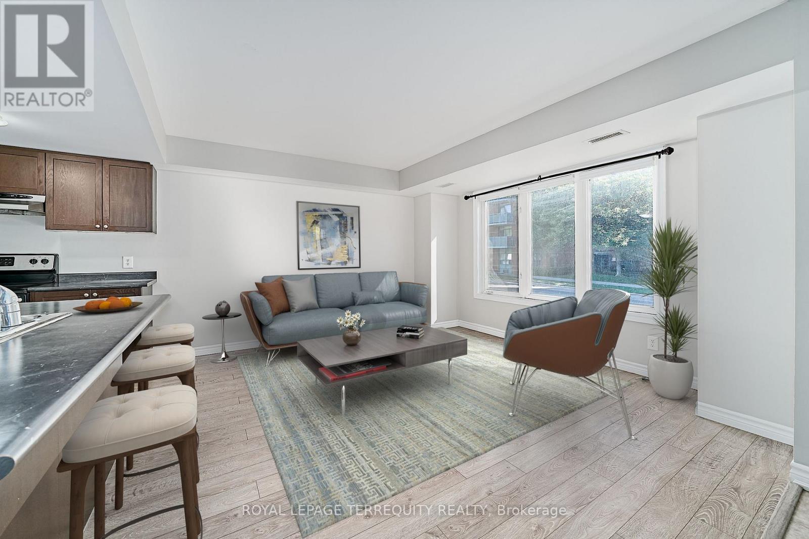 140 Mary Street N, Oshawa, Ontario  L1G 5B9 - Photo 3 - E12654282