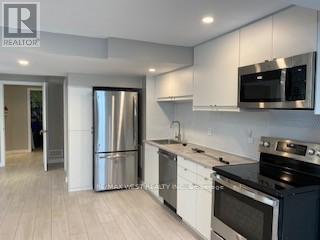 337 Stanton Avenue E, Vaughan, Ontario  L4L 8L1 - Photo 3 - N12654290