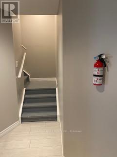 337 Stanton Avenue E, Vaughan, Ontario  L4L 8L1 - Photo 4 - N12654290