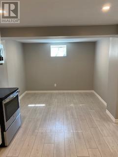 337 Stanton Avenue E, Vaughan, Ontario  L4L 8L1 - Photo 5 - N12654290