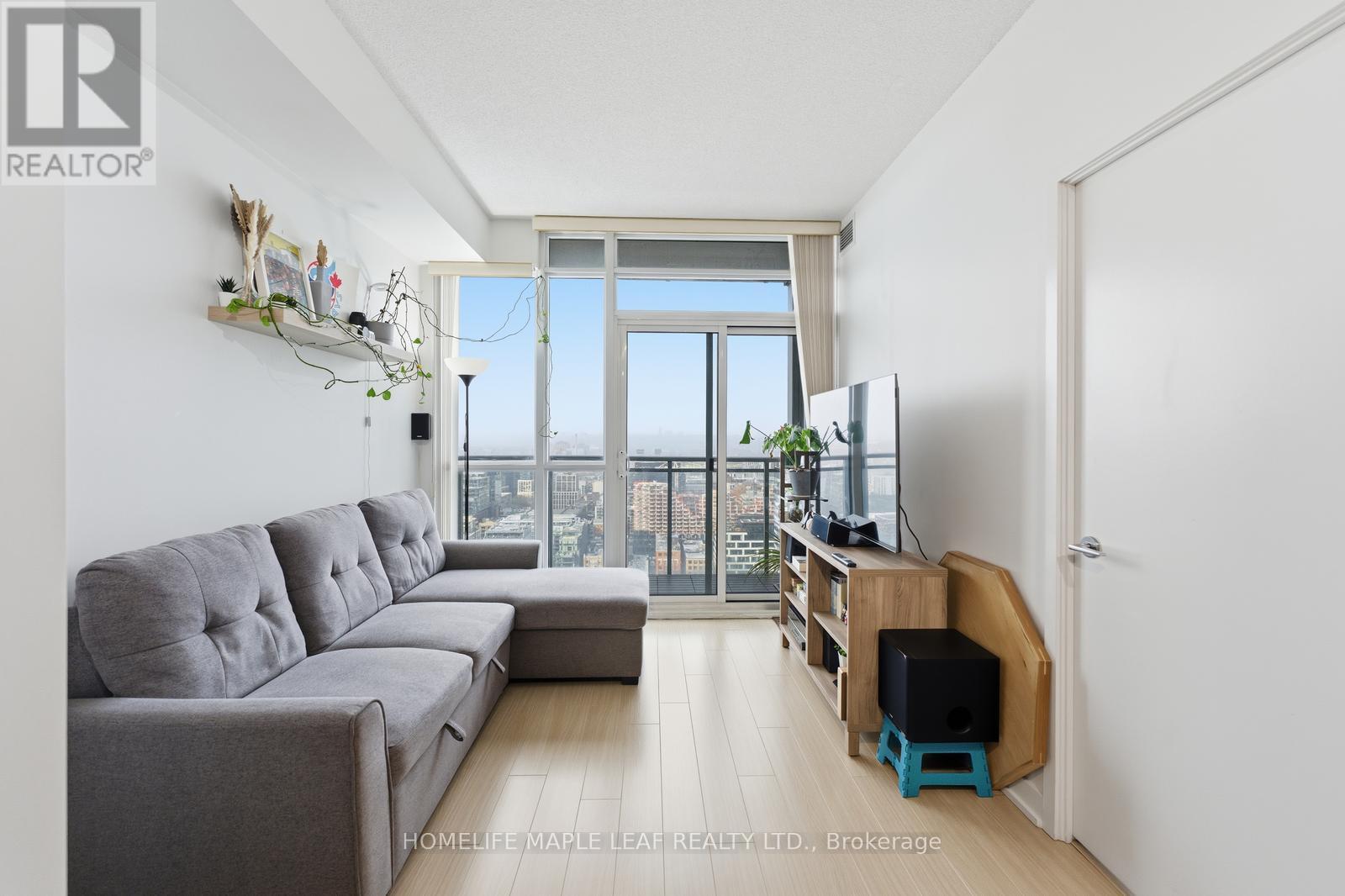 3916 - 15 Iceboat Terrace, Toronto, Ontario  M5V 4A5 - Photo 10 - C12654152