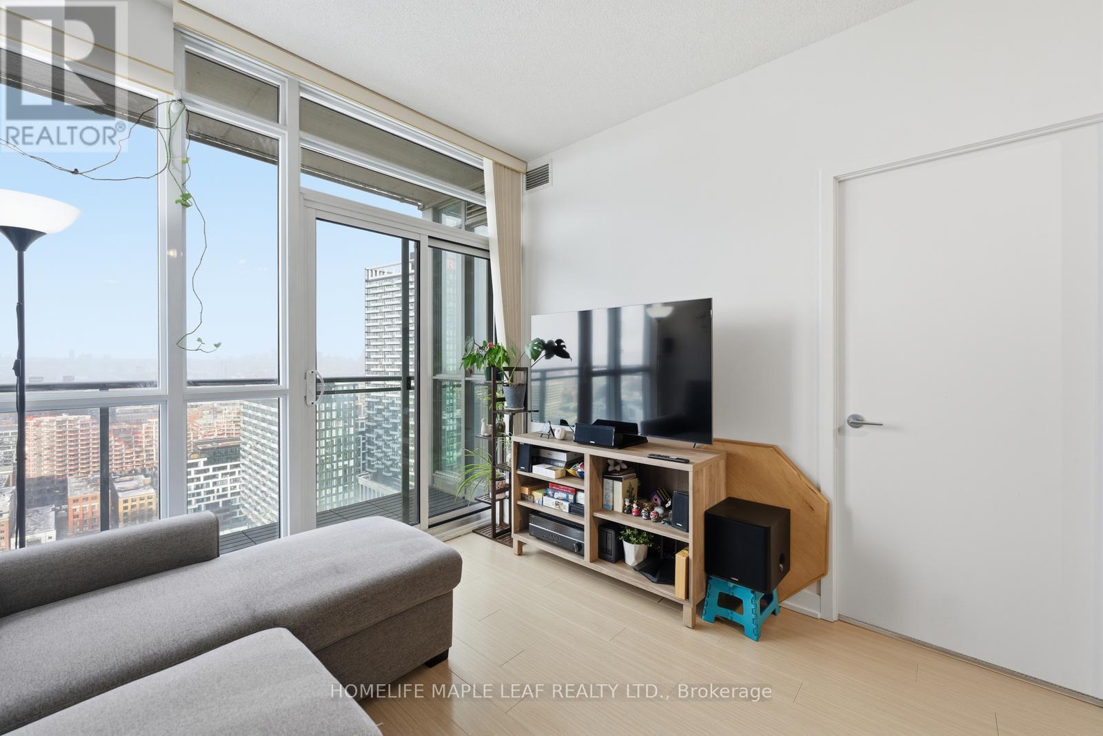 3916 - 15 Iceboat Terrace, Toronto, Ontario  M5V 4A5 - Photo 13 - C12654152