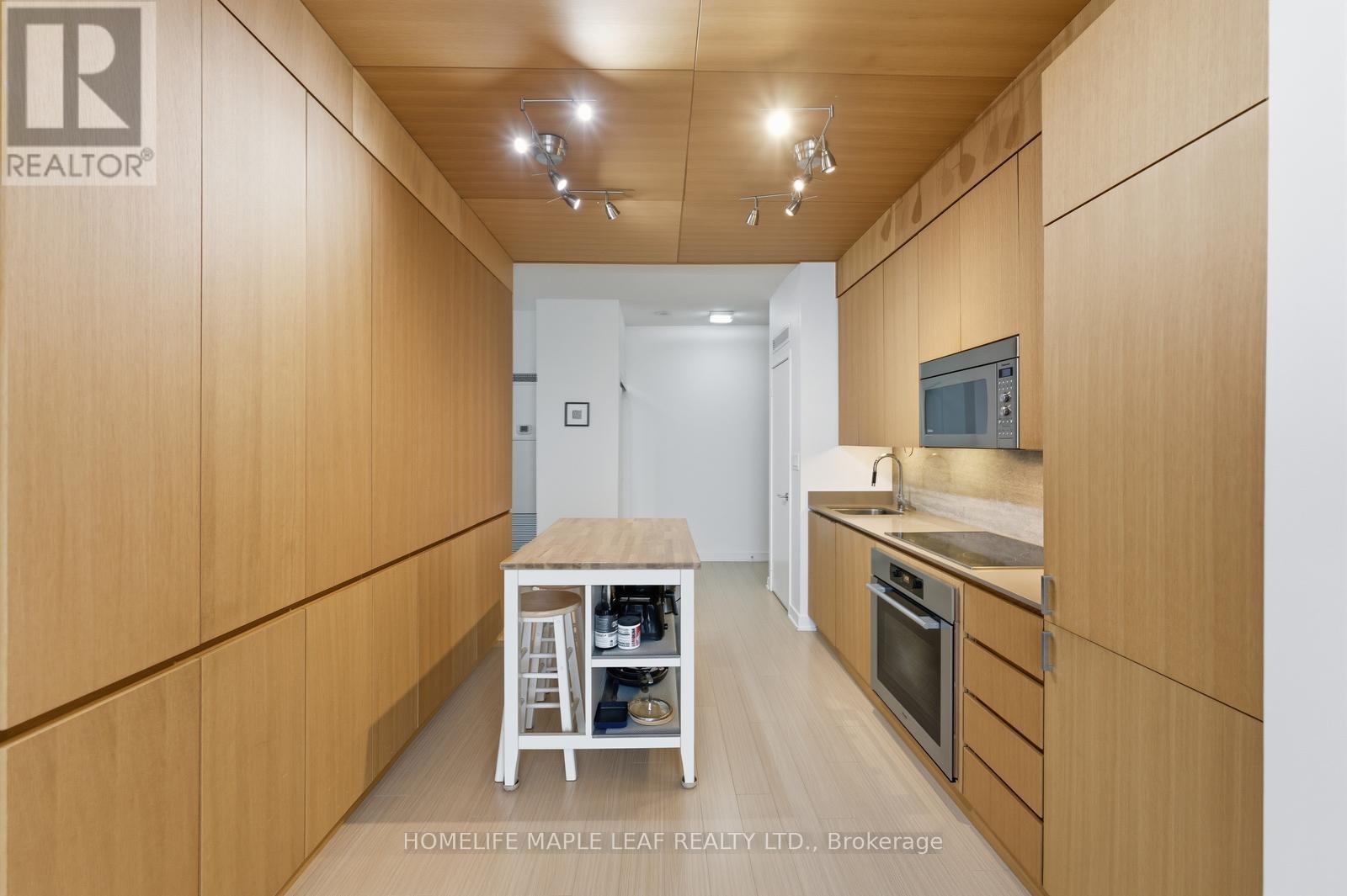 3916 - 15 Iceboat Terrace, Toronto, Ontario  M5V 4A5 - Photo 12 - C12654152