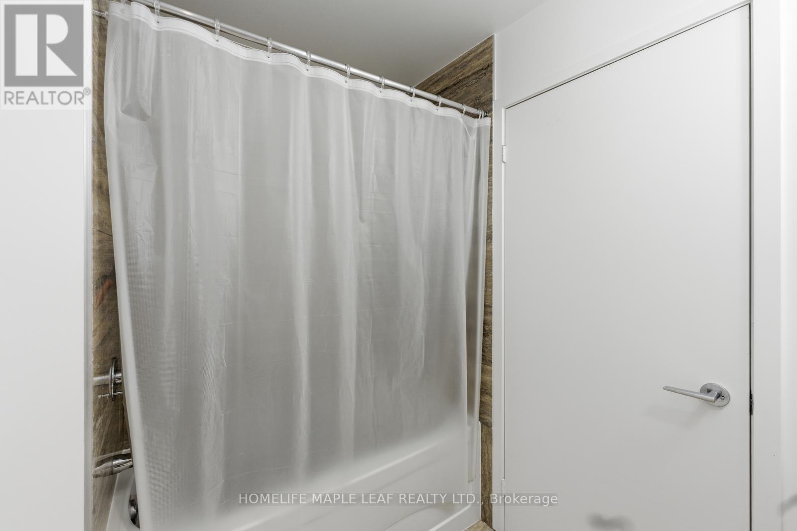 3916 - 15 Iceboat Terrace, Toronto, Ontario  M5V 4A5 - Photo 26 - C12654152