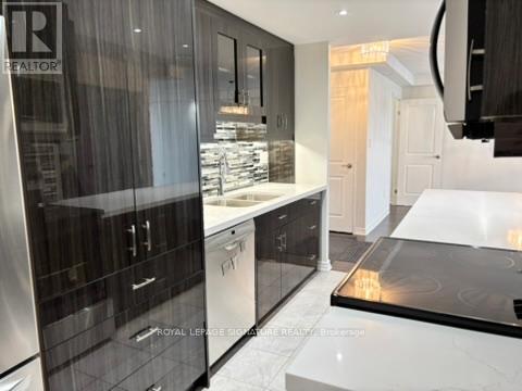 2007 - 812 Burnhamthorpe Road, Toronto, Ontario  M9C 4W1 - Photo 3 - W12654280