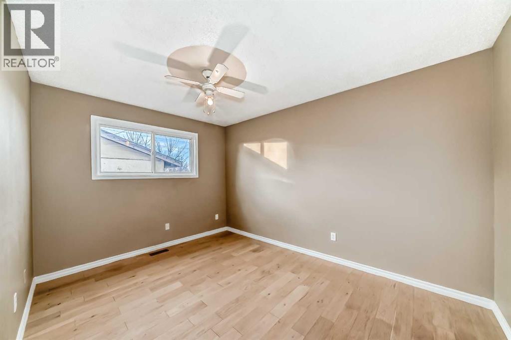 146 Dovertree Place Se, Calgary, Alberta  T2B 2K3 - Photo 19 - A2271840