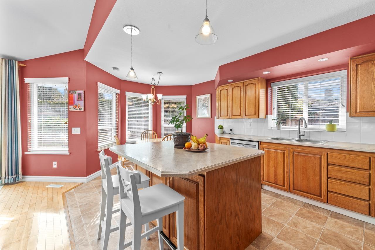 1968 129 Street, Surrey, British Columbia  V4A 8K7 - Photo 10 - R3075269