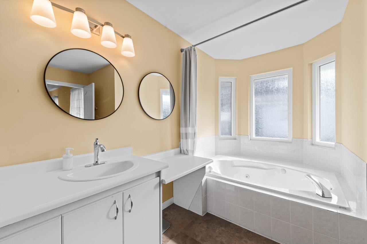 1968 129 Street, Surrey, British Columbia  V4A 8K7 - Photo 26 - R3075269