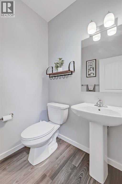 300 Marquis Heights Se, Calgary, Alberta  T3M 1Z9 - Photo 18 - A2273597