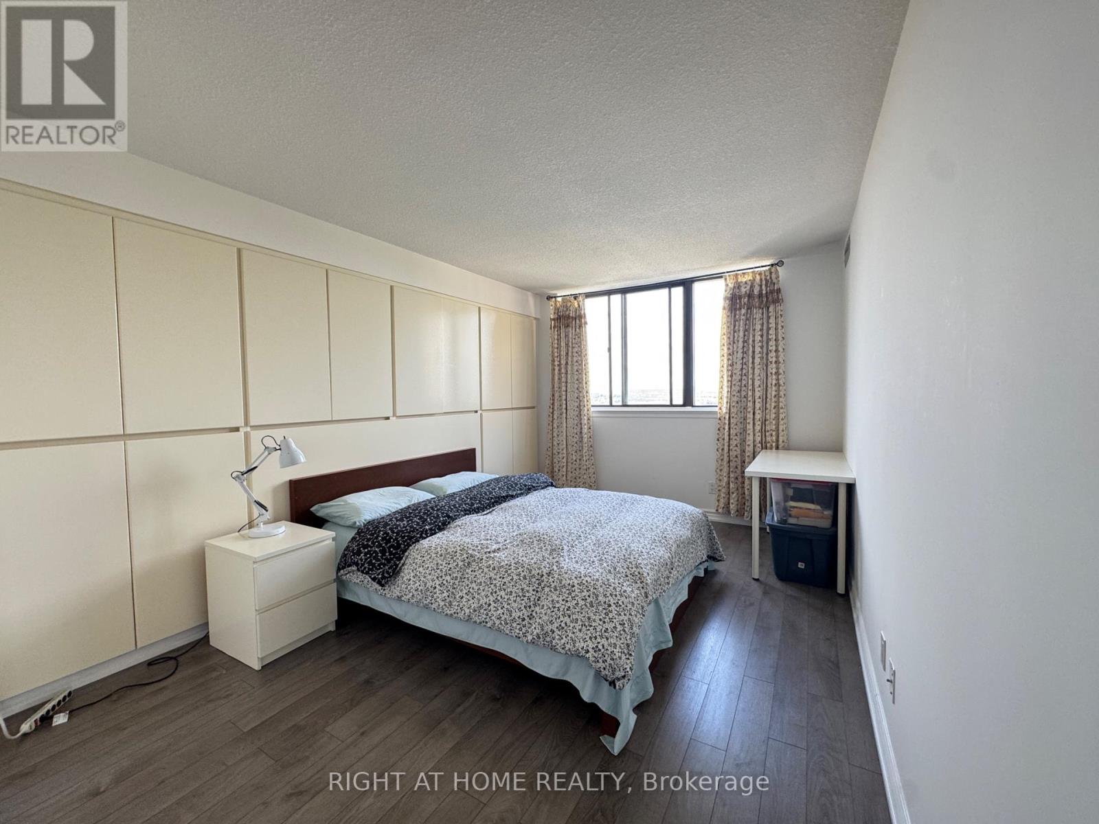 1414 - 55 Bamburgh Circle, Toronto, Ontario  M1W 3V4 - Photo 5 - E12654296