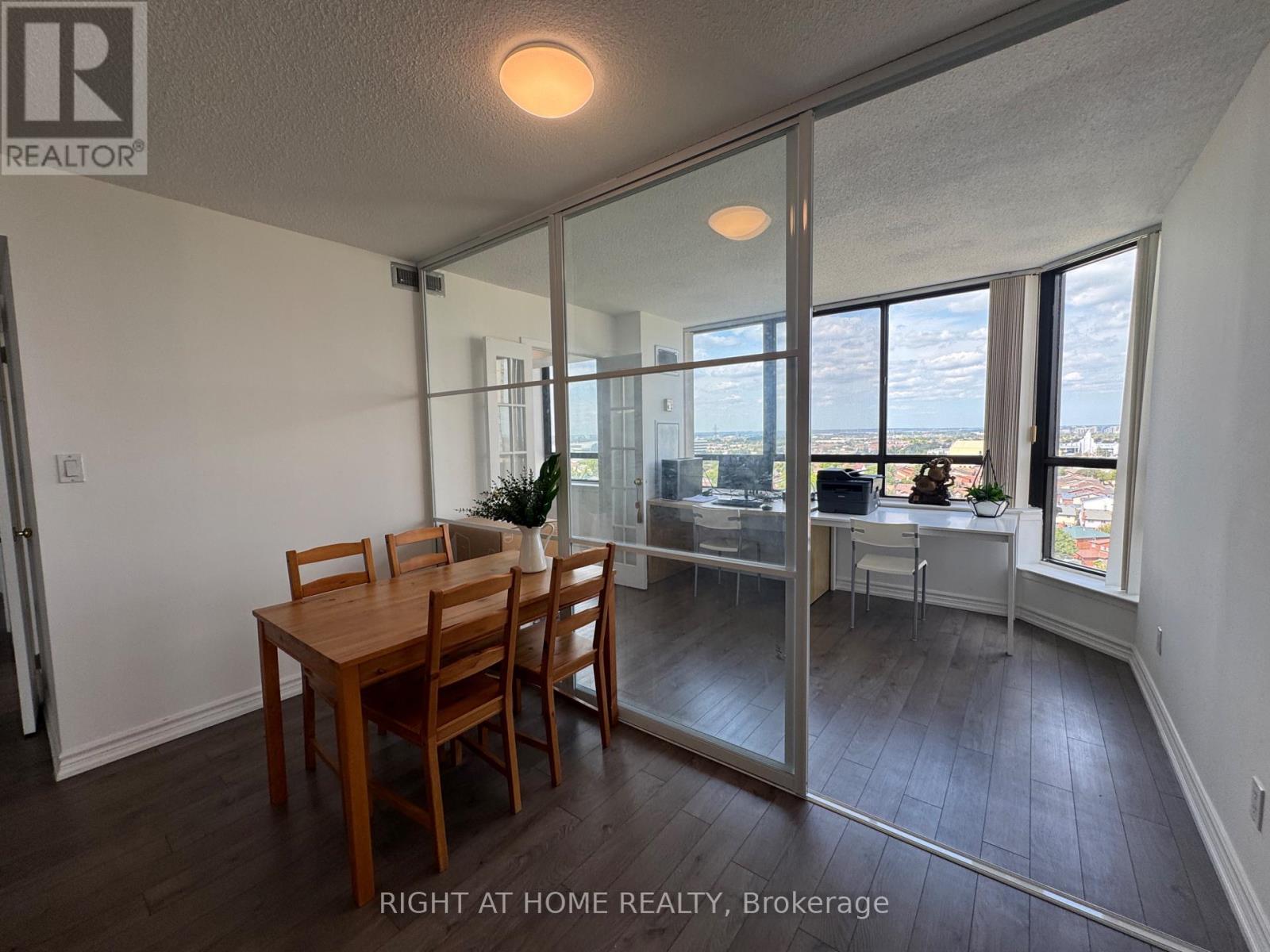 1414 - 55 Bamburgh Circle, Toronto, Ontario  M1W 3V4 - Photo 6 - E12654296