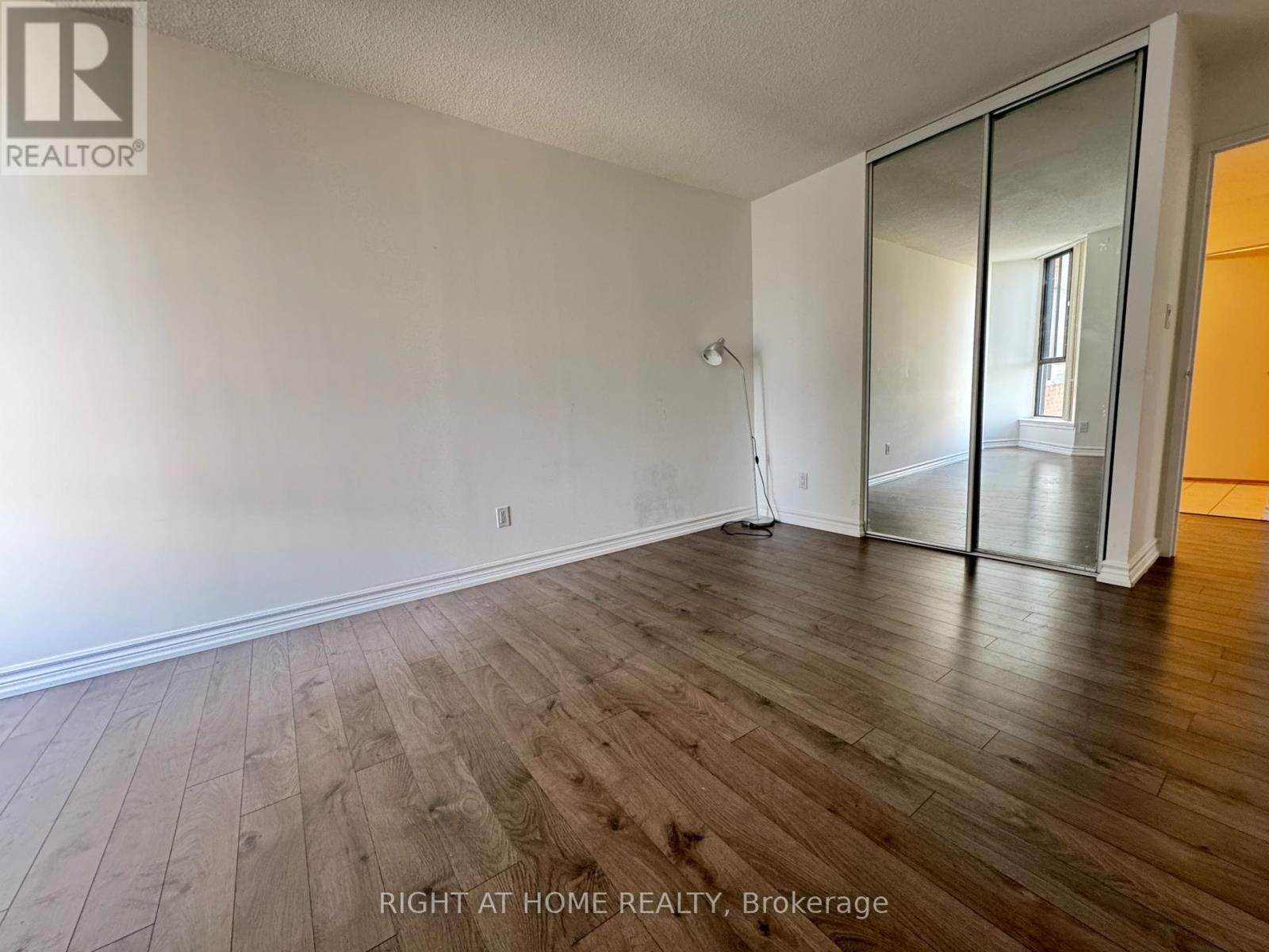 1414 - 55 Bamburgh Circle, Toronto, Ontario  M1W 3V4 - Photo 9 - E12654296