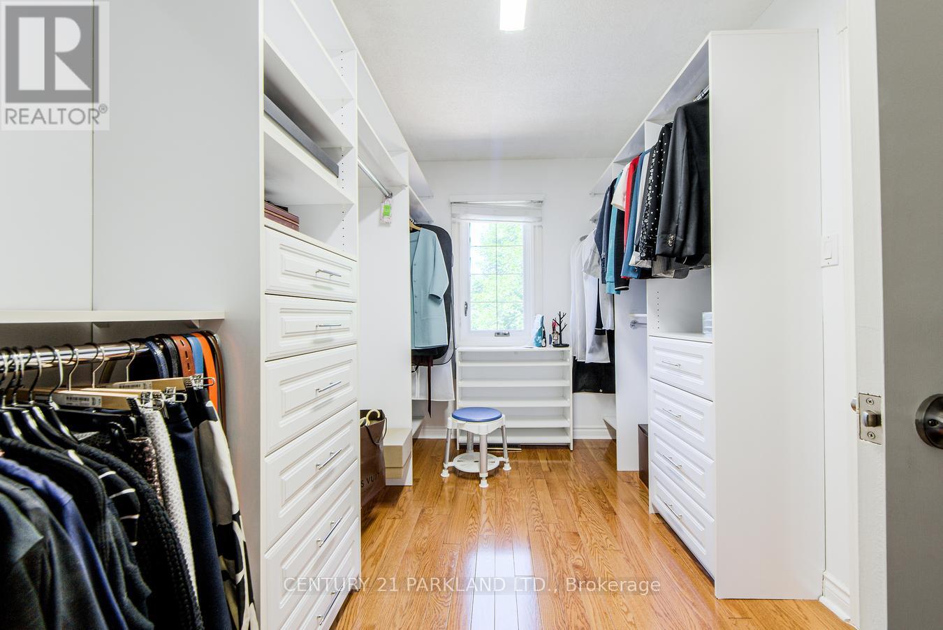 112 Strathearn Avenue, Richmond Hill, Ontario  L4B 2L2 - Photo 27 - N12654302