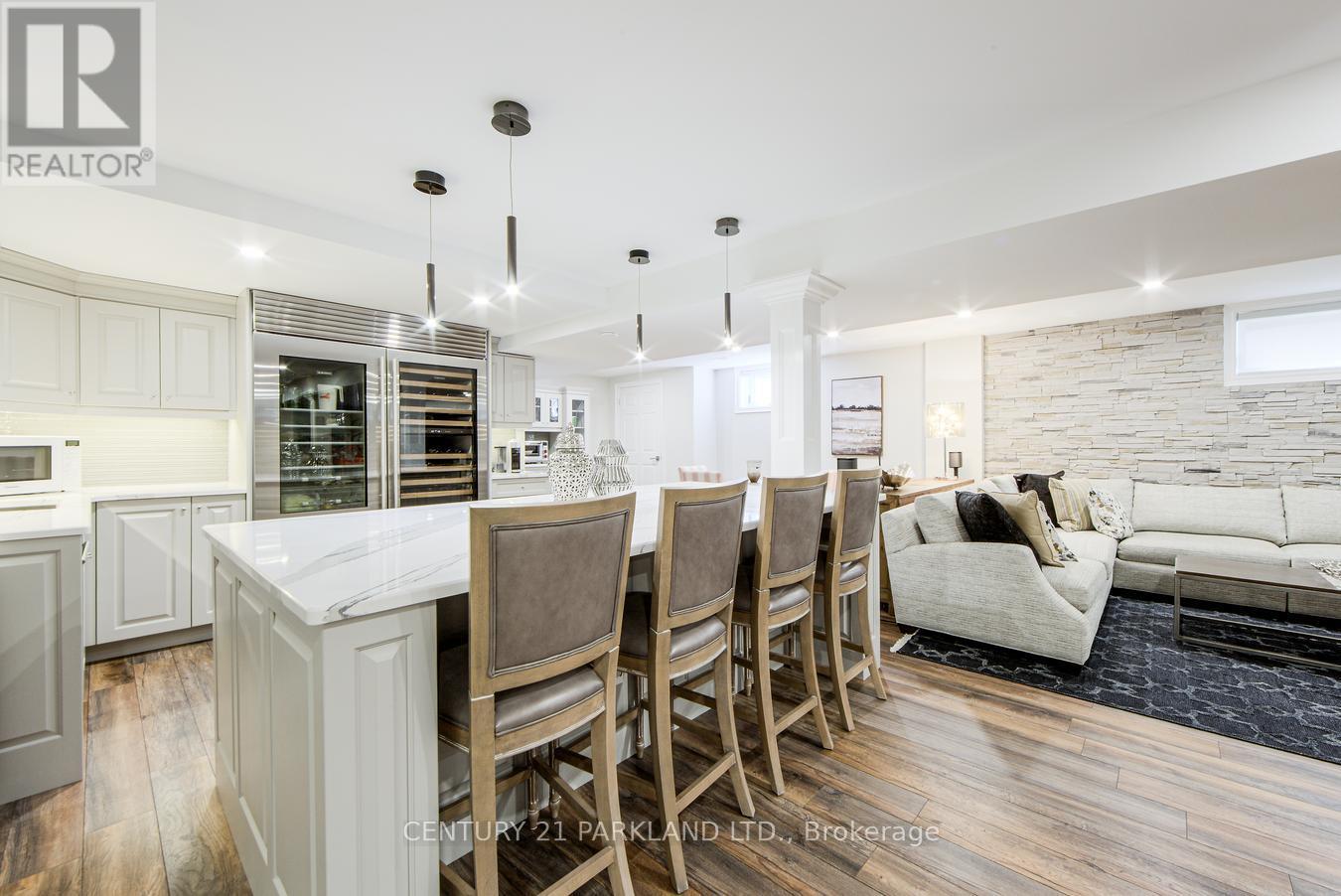 112 Strathearn Avenue, Richmond Hill, Ontario  L4B 2L2 - Photo 42 - N12654302