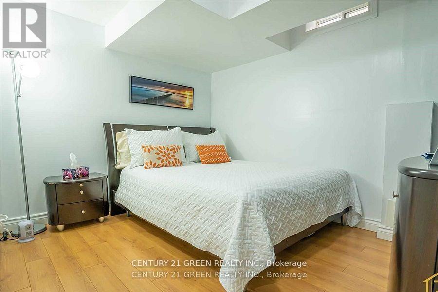 18 Fiddlehead Terrace, Toronto, Ontario  M1B 6B5 - Photo 44 - E12451489