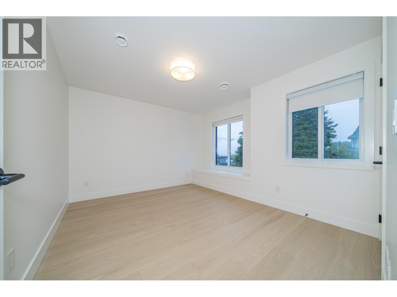 3817 Oxford Street, Burnaby, British Columbia V5C 1C2 - Photo 29 - R3075225