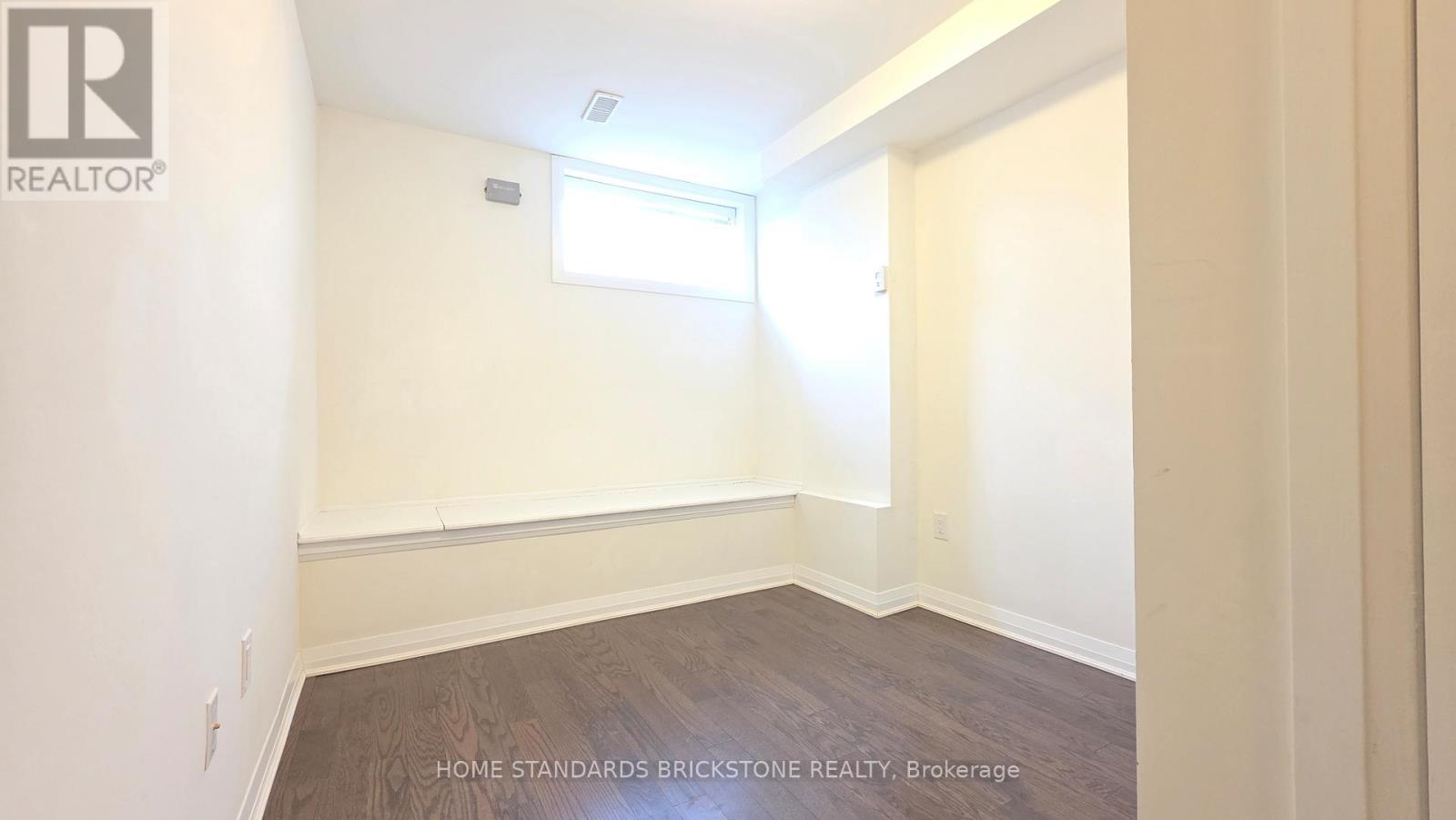 153 Stanley Greene Boulevard, Toronto, Ontario  M3K 0A5 - Photo 11 - W12654066