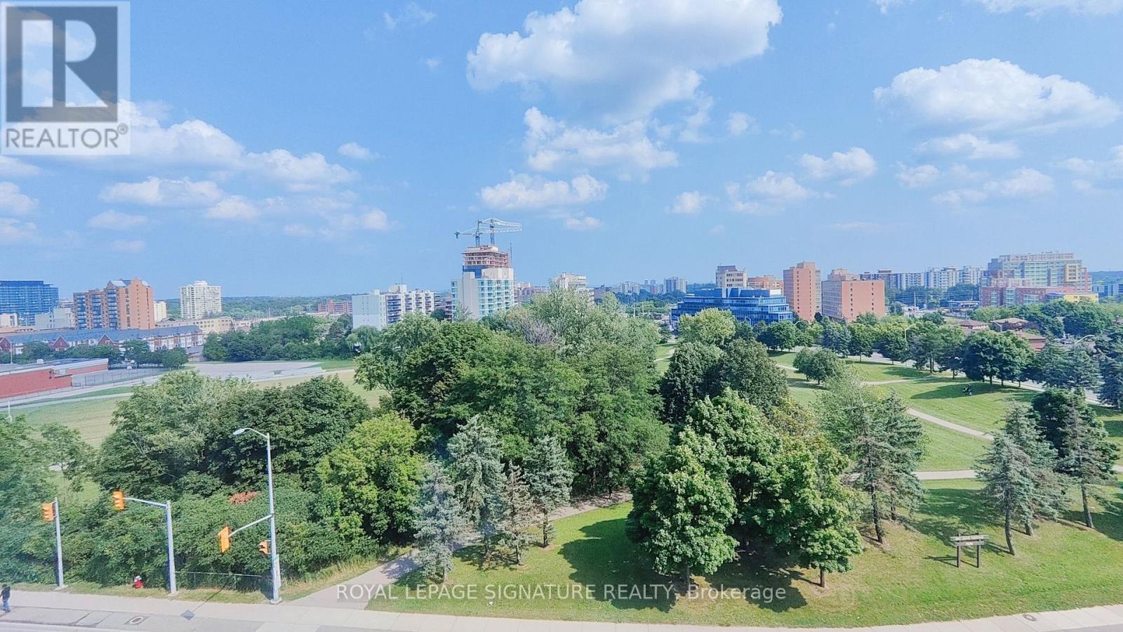 603 - 145 Hillcrest Avenue, Mississauga, Ontario  L5B 3Z1 - Photo 5 - W12654304