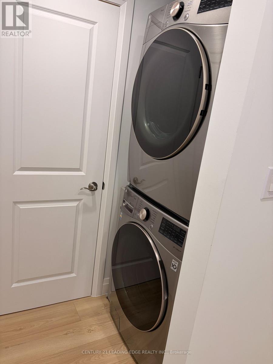 346 Annshiela Drive, Georgina, Ontario  L4P 3A5 - Photo 8 - N12654230