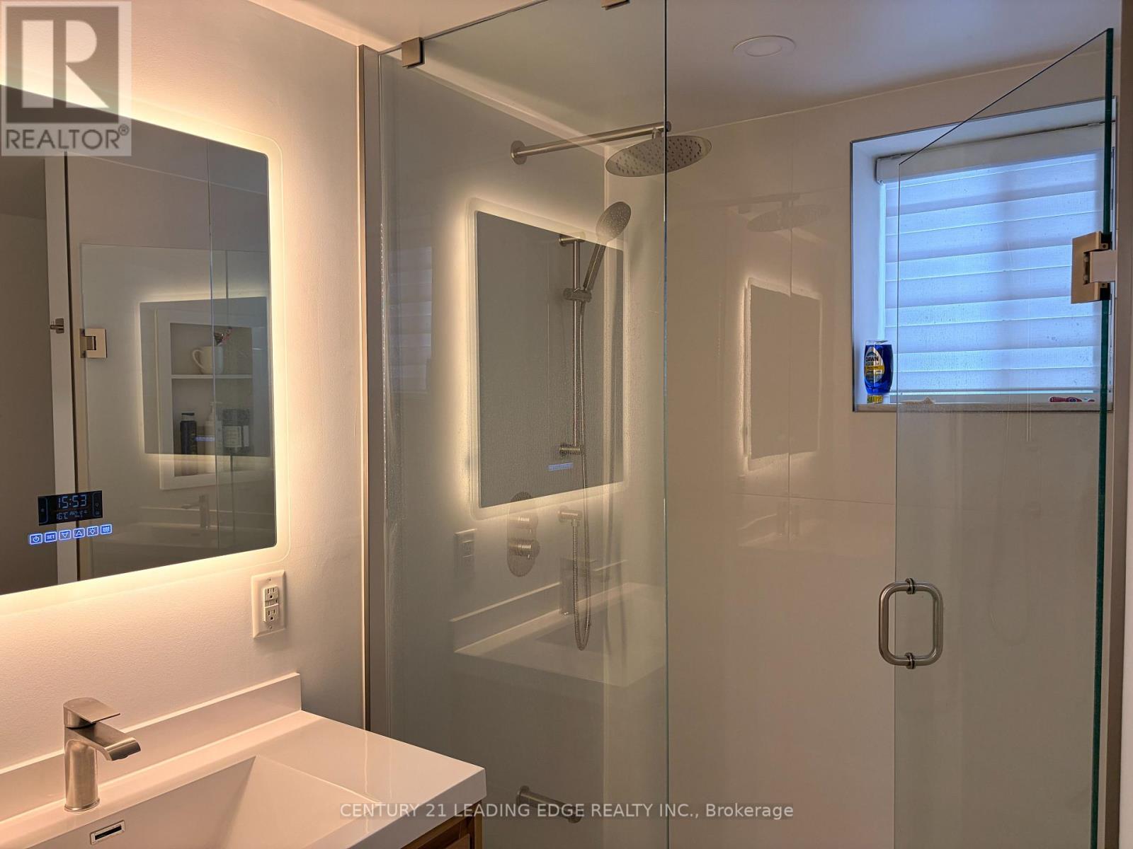 346 Annshiela Drive, Georgina, Ontario  L4P 3A5 - Photo 9 - N12654230