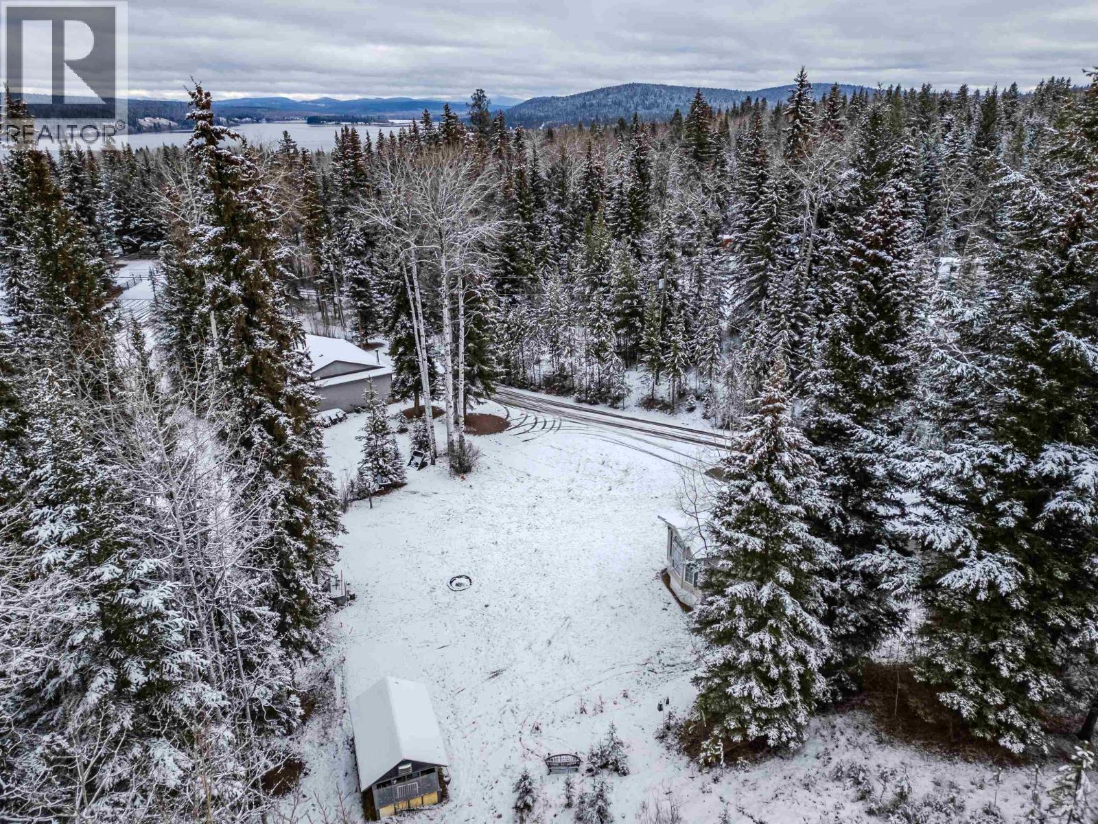 6324 Wolfe Road, 100 Mile House, British Columbia  V0K 2E3 - Photo 28 - R3068969