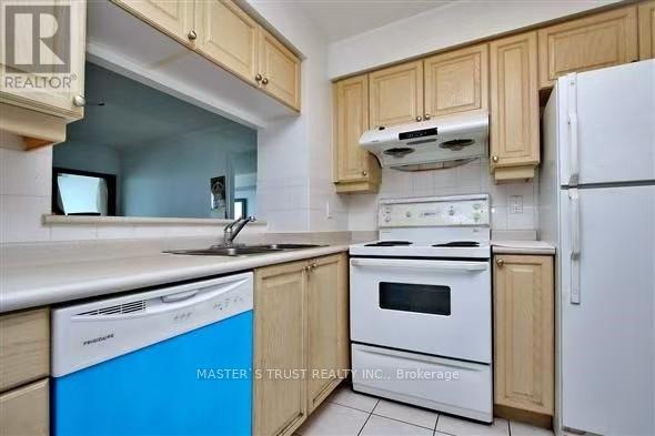 #2139 - 68 Corporate Drive, Toronto, Ontario  M1H 3H3 - Photo 4 - E12654328