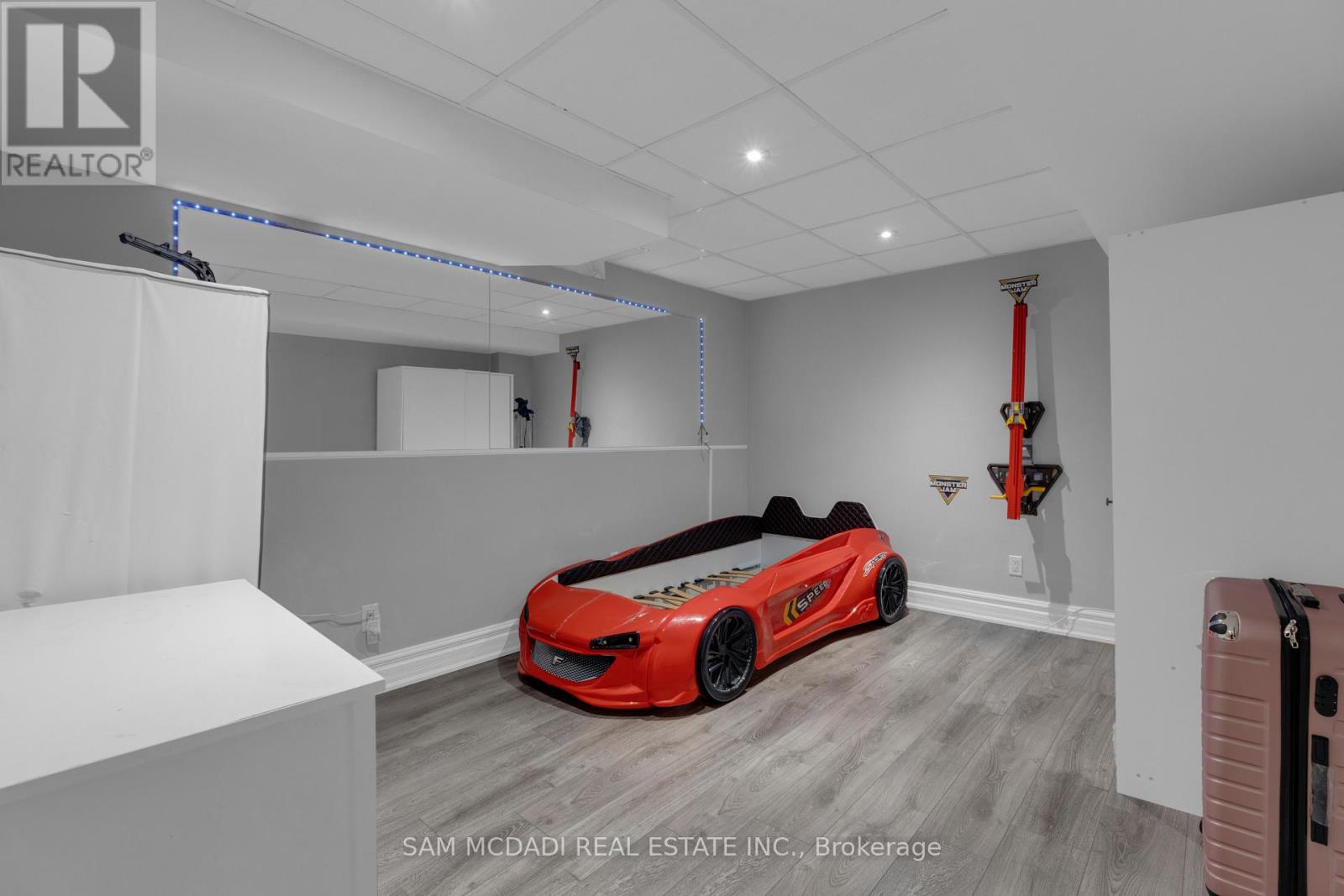 3722 Densbury Drive, Mississauga, Ontario  L5N 6Z1 - Photo 29 - W12654334