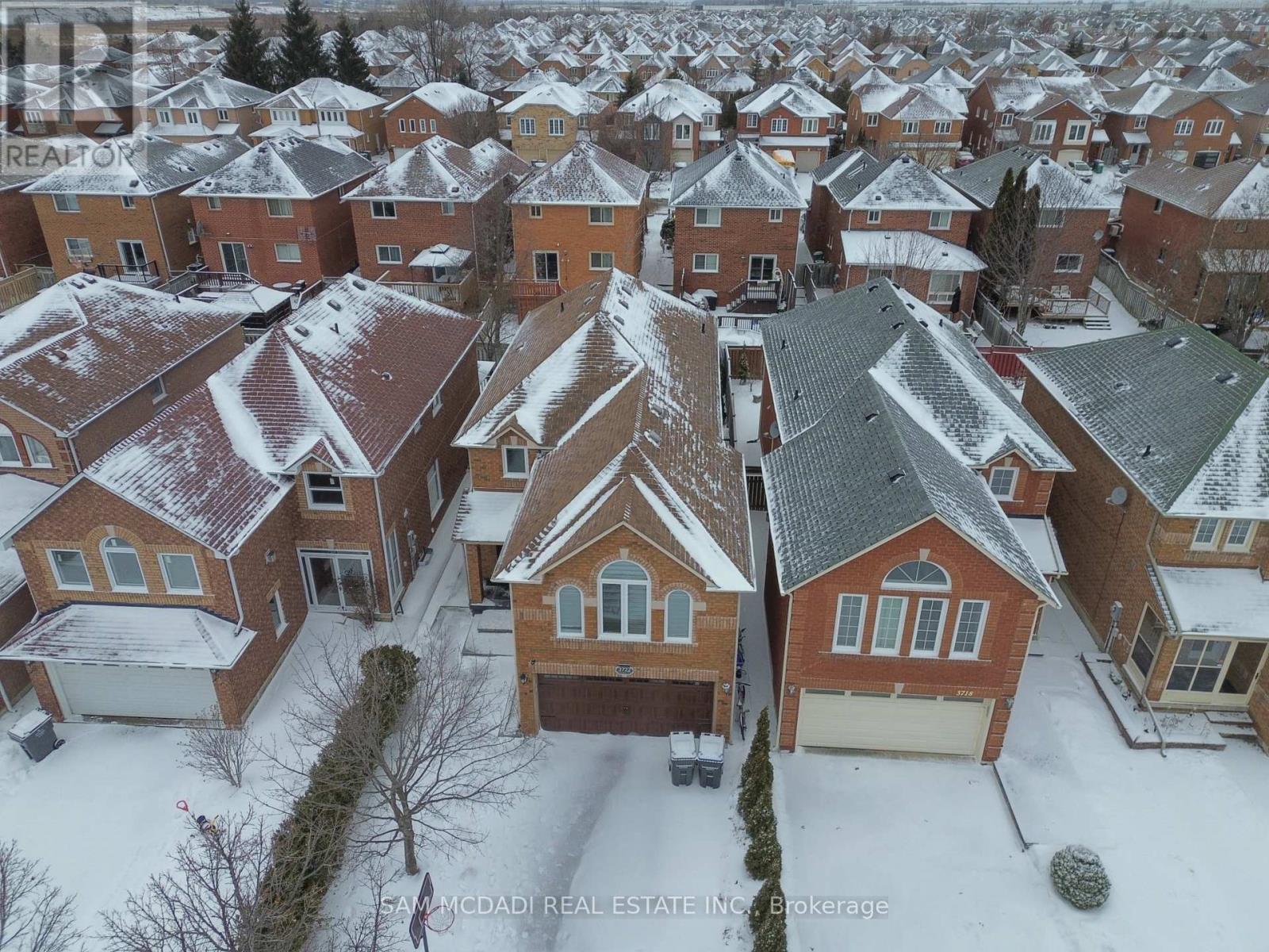 3722 Densbury Drive, Mississauga, Ontario  L5N 6Z1 - Photo 33 - W12654334