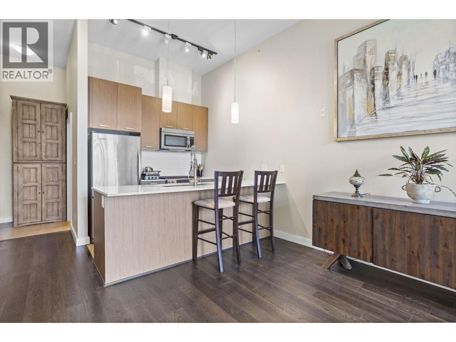 103 1182 W 16th Street, North Vancouver, British Columbia  V7P 0B3 - Photo 6 - R3048987