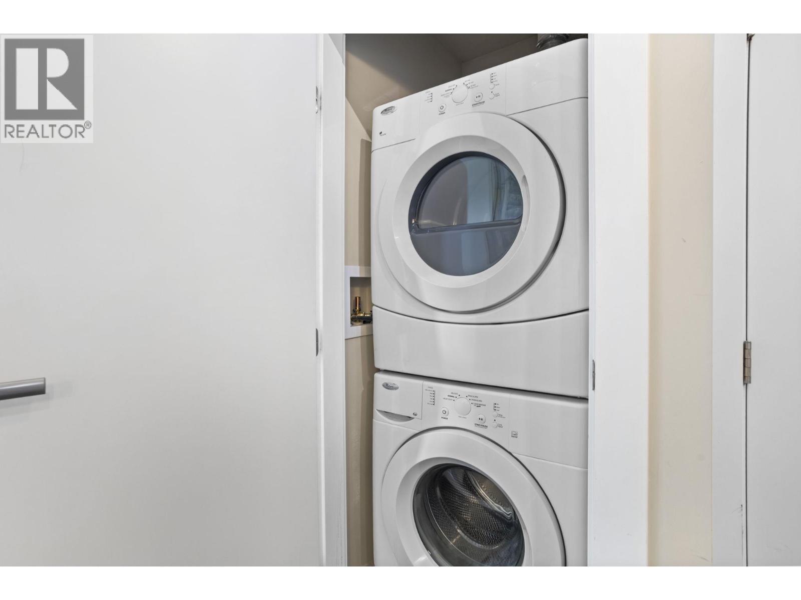 103 1182 W 16th Street, North Vancouver, British Columbia  V7P 0B3 - Photo 18 - R3048987