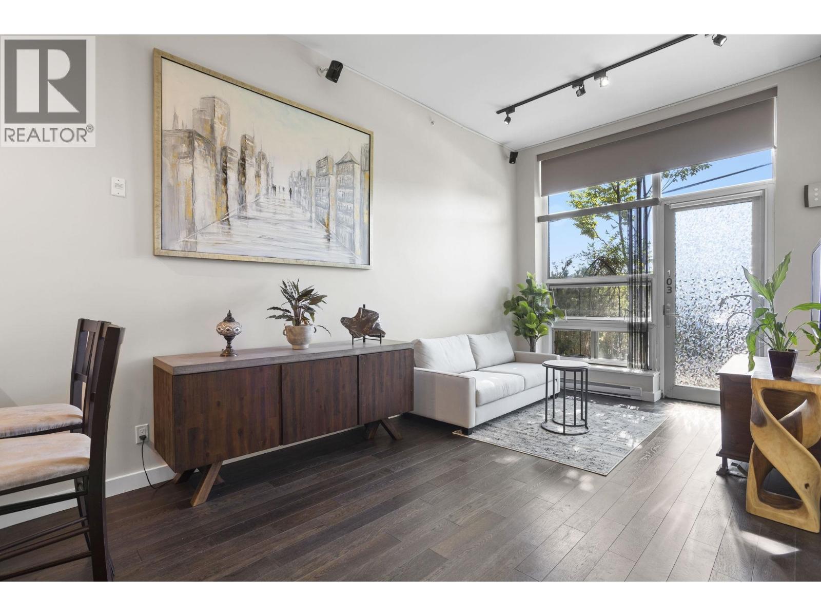 103 1182 W 16th Street, North Vancouver, British Columbia  V7P 0B3 - Photo 4 - R3048987