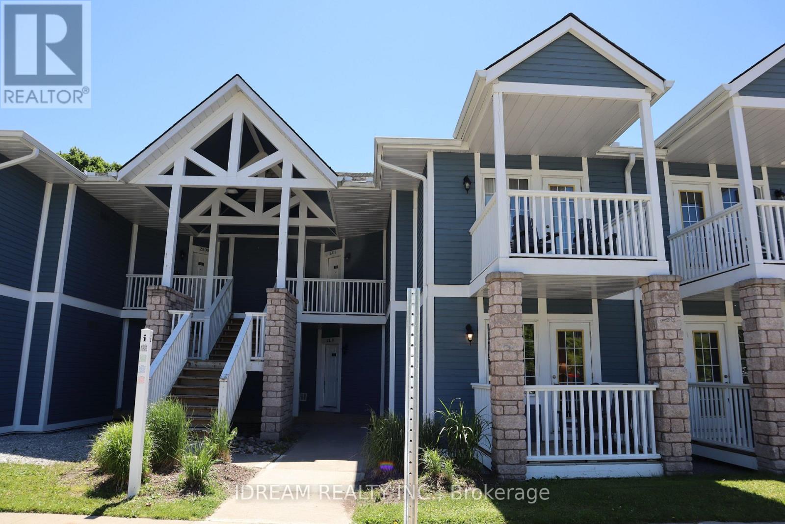 2111/2110 - 90 Highland Drive, Oro-Medonte, Ontario  L0L 2L0 - Photo 3 - S12148227